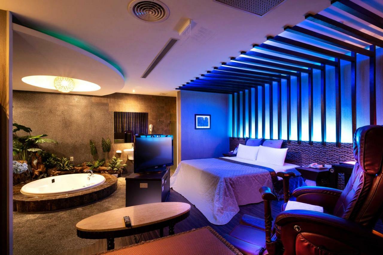 Only Love Motel Xindian Dış mekan fotoğraf